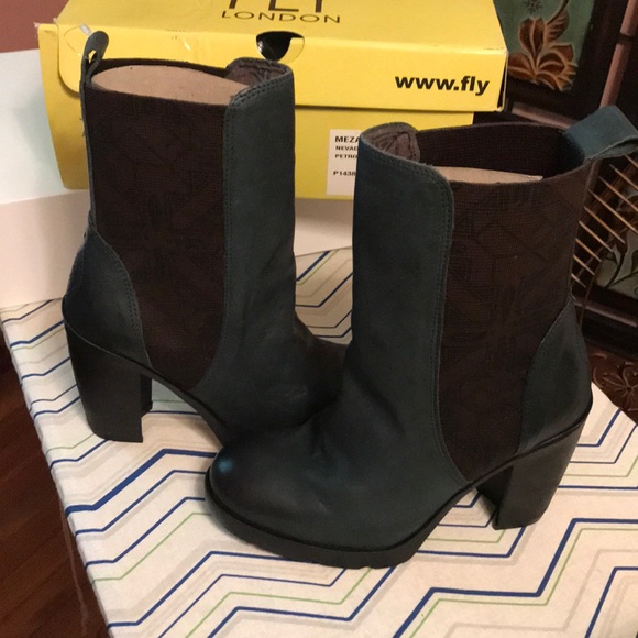 Fly London boot - Picture 4 of 4